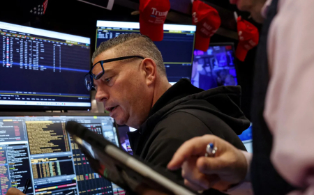 US and Asia stocks slide as AI jitters persist